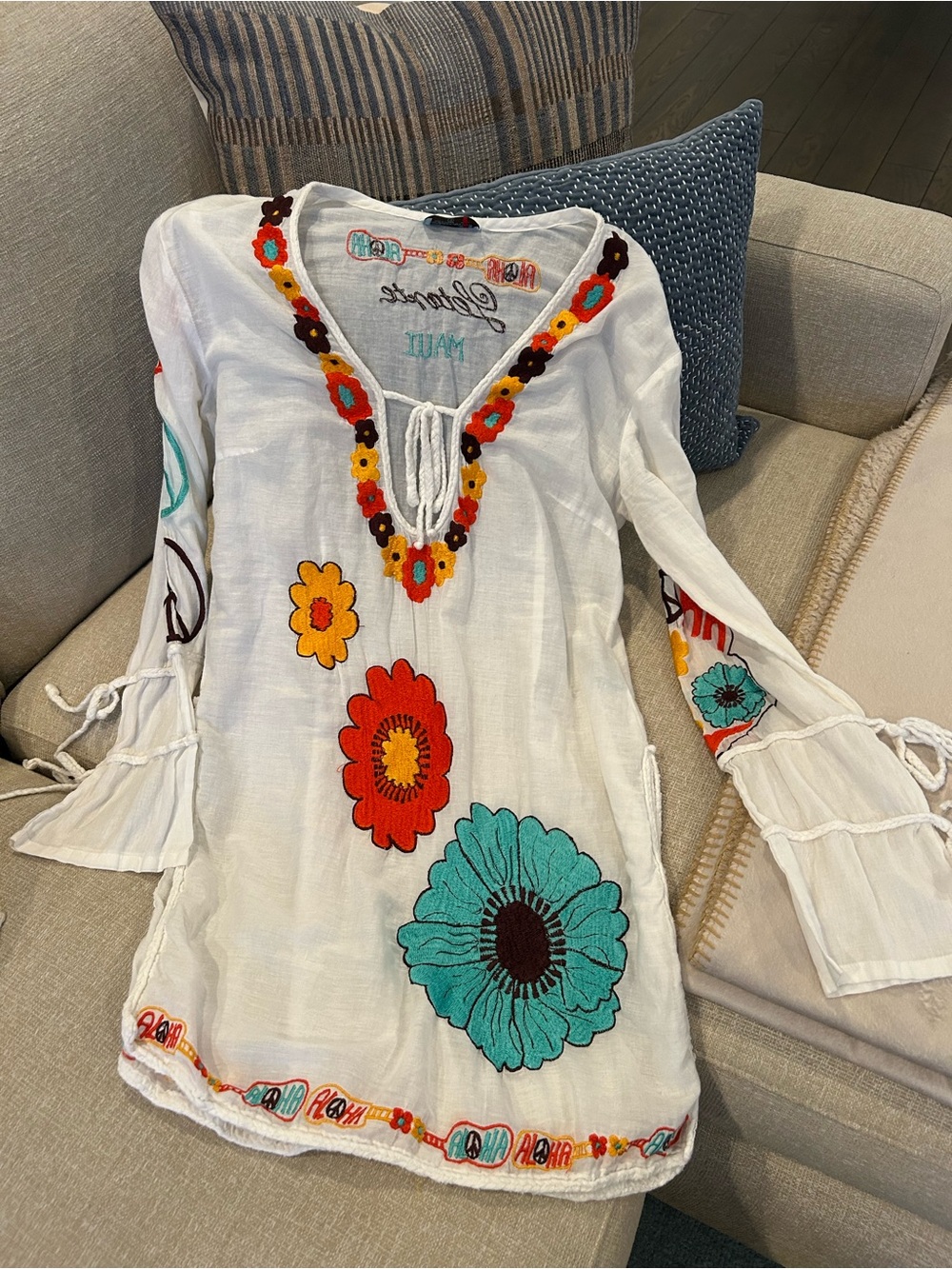 LETARTE Embroidered Peace Sign and Guitar Floral Beach Coverup - Size M - MINT!